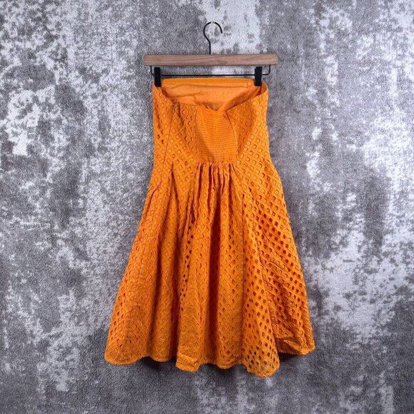 Maeve Dress 0 Womens Orange Eyelet Knit A Line Strapless Smocked Knee Length - Picture 2 of 7